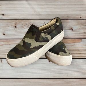 Restricted Platform Camo
SlipOn Sneakers Size 8.5